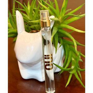 JUICY COUTURE -  "Oui" For Her -New Travel Size Perfume Spray/ .33 fl oz  NO BOX